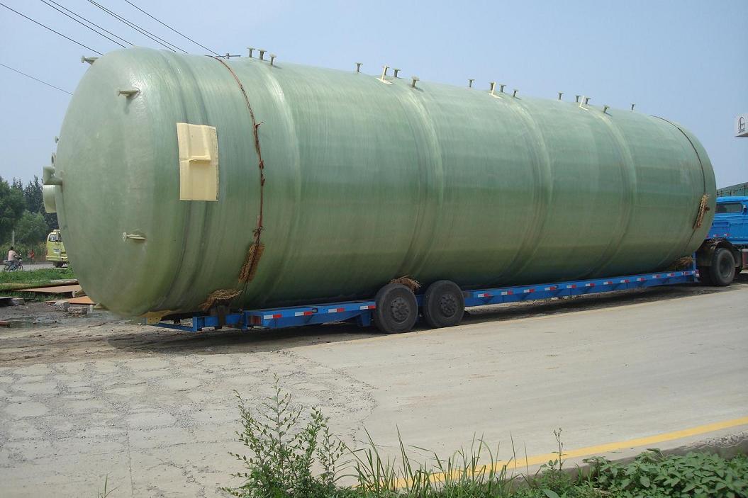 玻璃鋼儲(chǔ)存罐